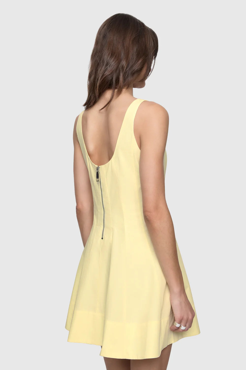 Selena Vestido con costuras amarillo